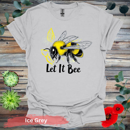 Let It Bee Graphic T-shirt - S / Ice Grey - Physical Item