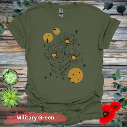 Daisy and Starburst Graphic Design T-Shirt - S / Military Green - Physical Item