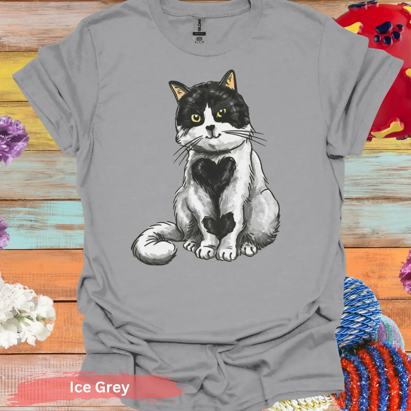 Adorable Black and White Cat Heart T-Shirt - S / Ice Grey - Physical Item