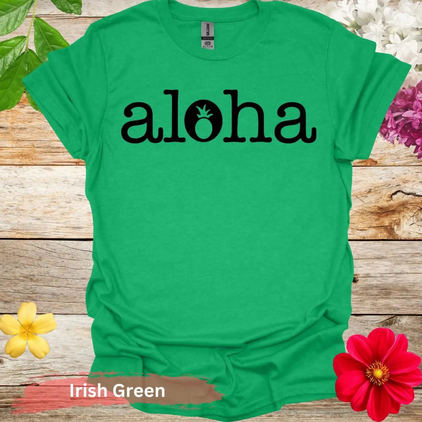 Aloha Pineapple Graphic T-shirt - S / Irish Green - Physical Item