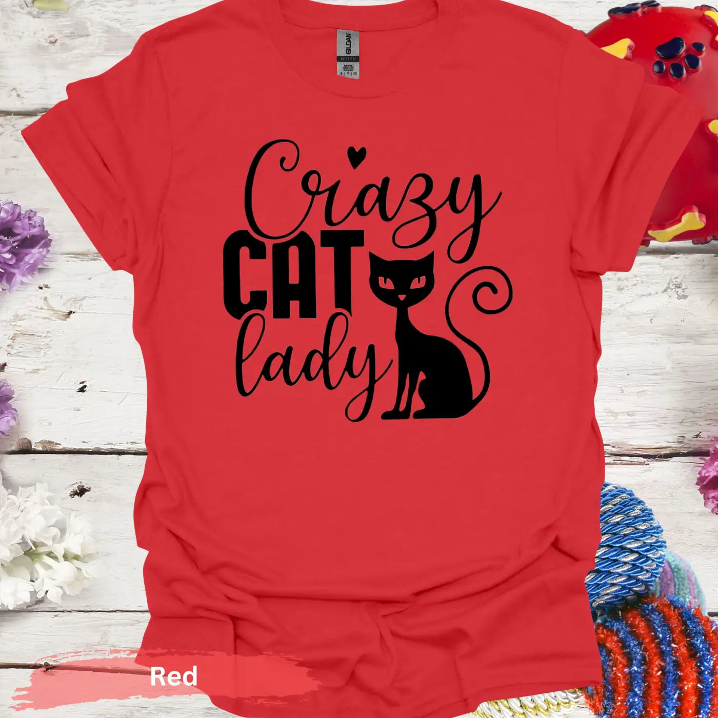 Crazy Cat Lady Graphic T-Shirt - S / Red - Physical Item