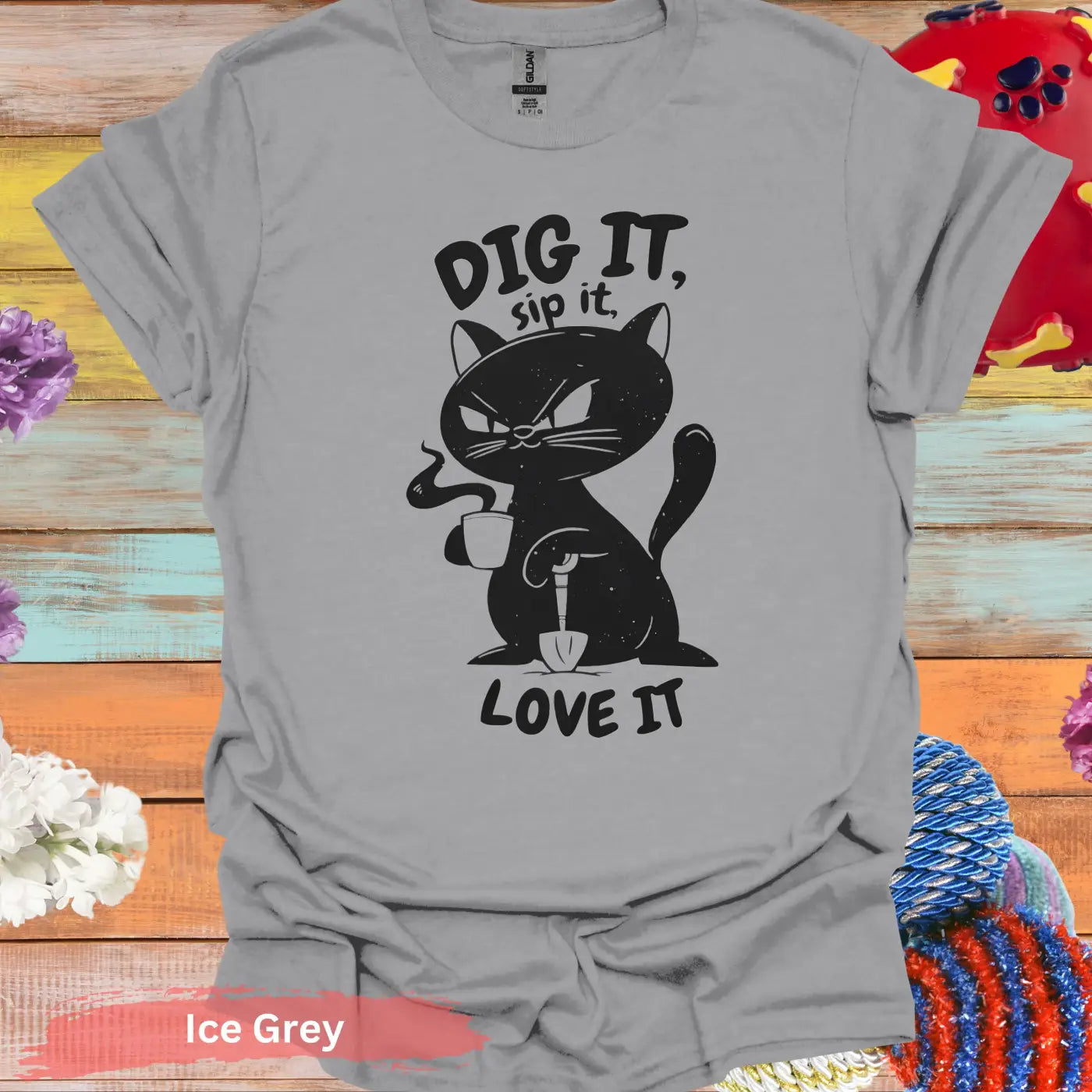 Dig it Sip Love T-shirt - S / Ice Grey - Physical Item