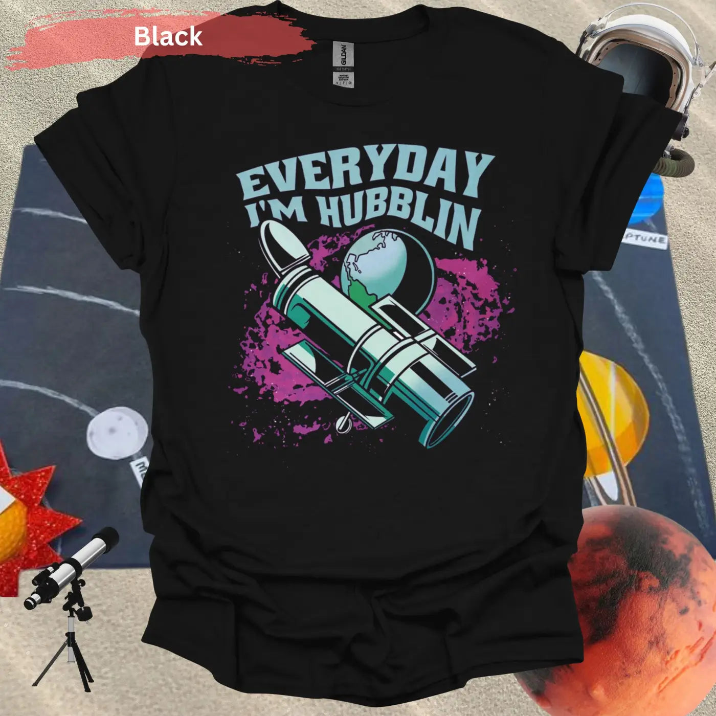 Everyday I’m Hubblin Astronaut T-shirt - S / Black - Physical Item