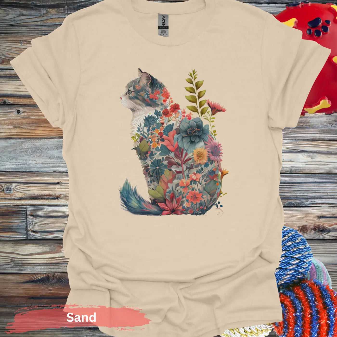 Floral Cat T-Shirt - S / Sand - Physical Item