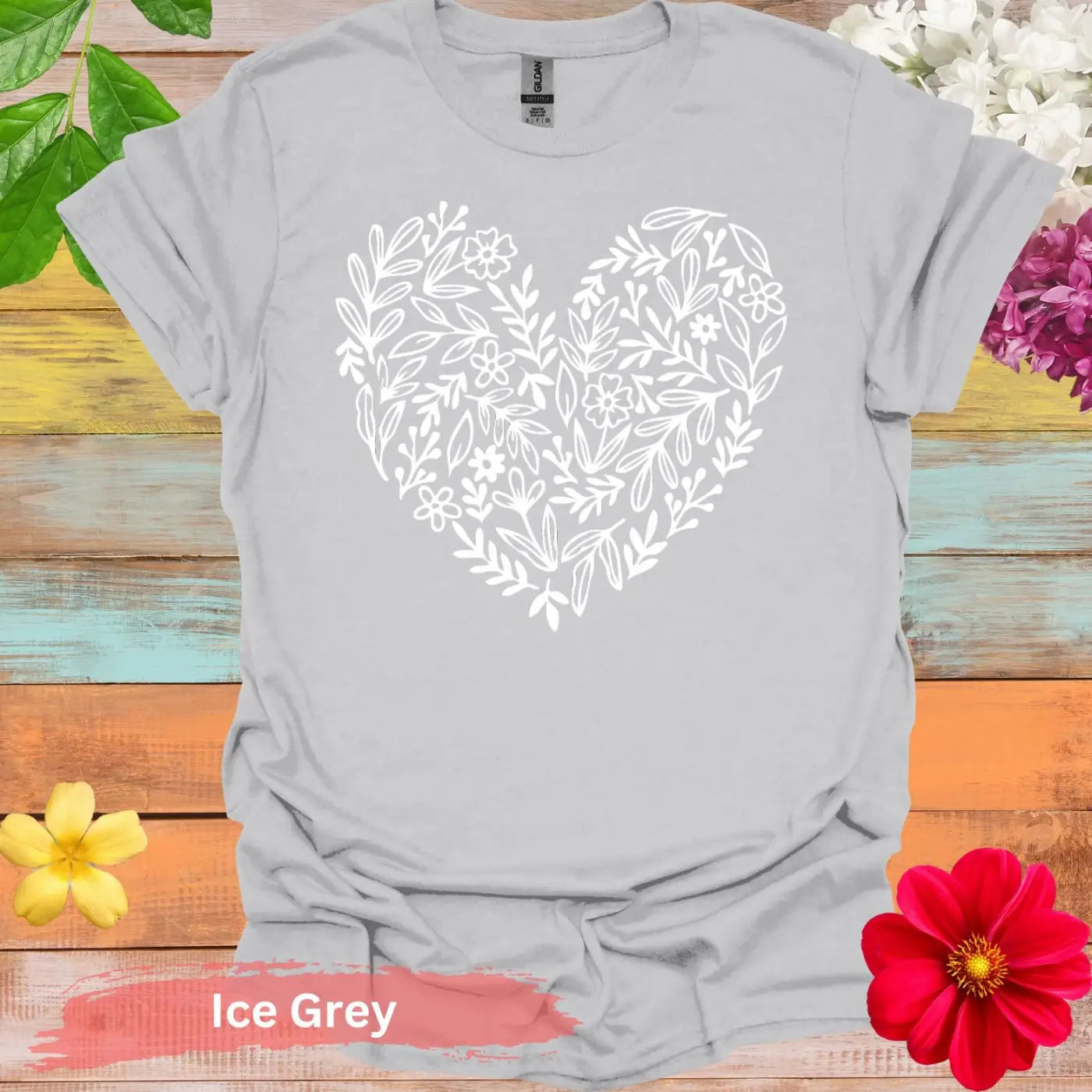 Floral Heart Blooming T-shirt - S / Ice Grey - Physical Item