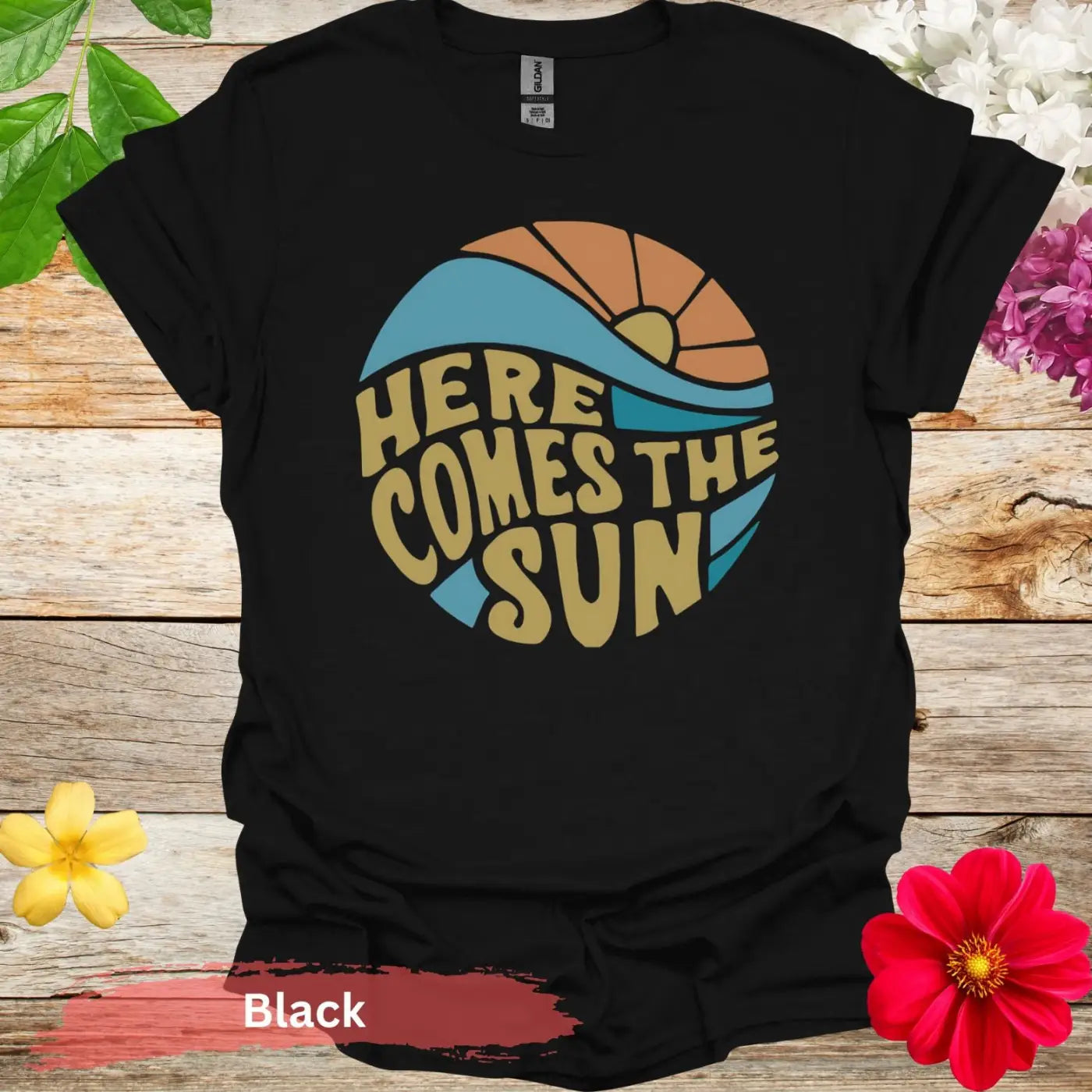 Here Comes The Sun Graphic T-Shirt - S / Black - Physical Item