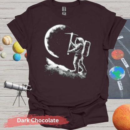 Lunar Miner: Astronaut Moon Chiseling T-Shirt - S - Unisex / Dark Chocolate - Physical Item