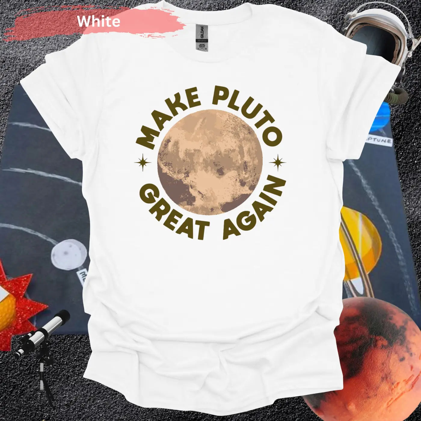 Make Pluto Great Again T-shirt - Physical Item