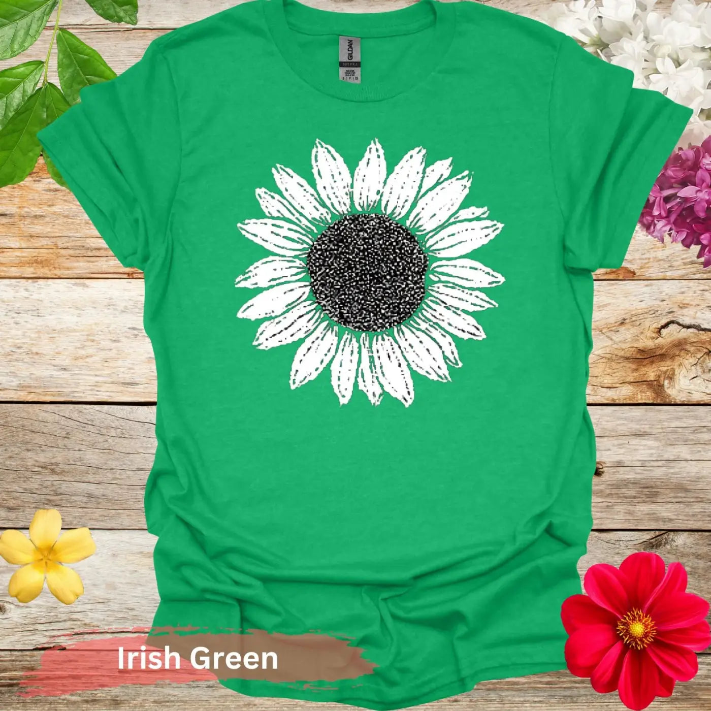 Sunflower Graphic T-shirt - S / Irish Green - Physical Item